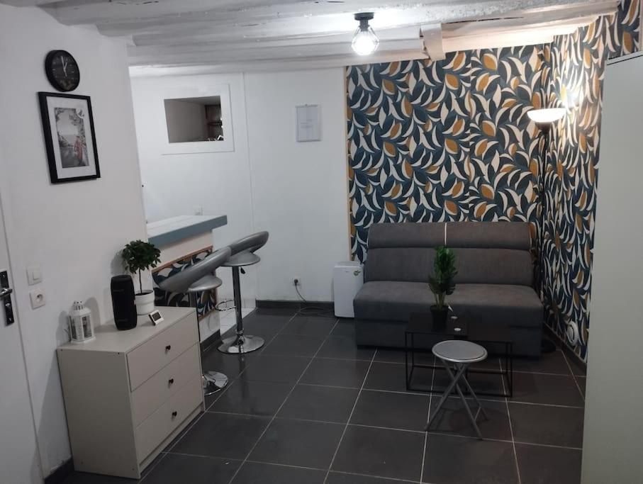 Studio Equipe Proche Aeroport Paris Cdg Appartement Vemars Buitenkant foto